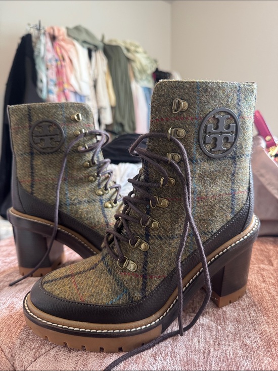 Tory Burch Shoes - TORY BURCH Tweed Lace-Up Block Heel Ankle Boots - Olive Plaid